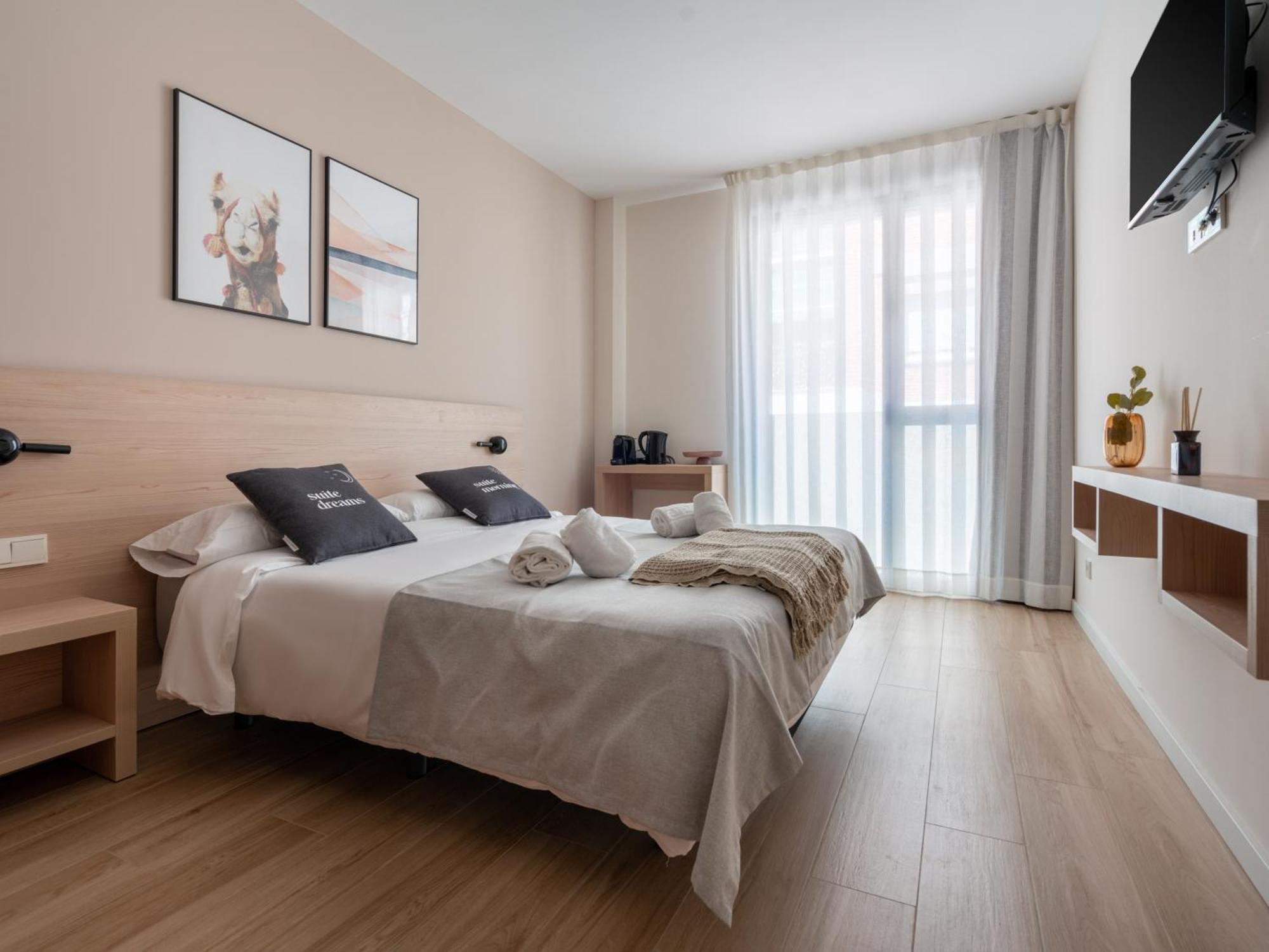 Limehome Barcelona Carrer De Besalu 82 Buitenkant foto