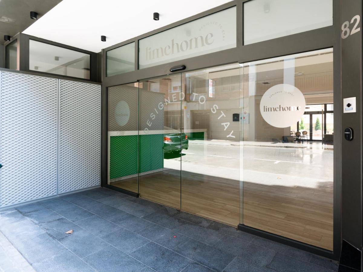 Limehome Barcelona Carrer De Besalu 82 Buitenkant foto