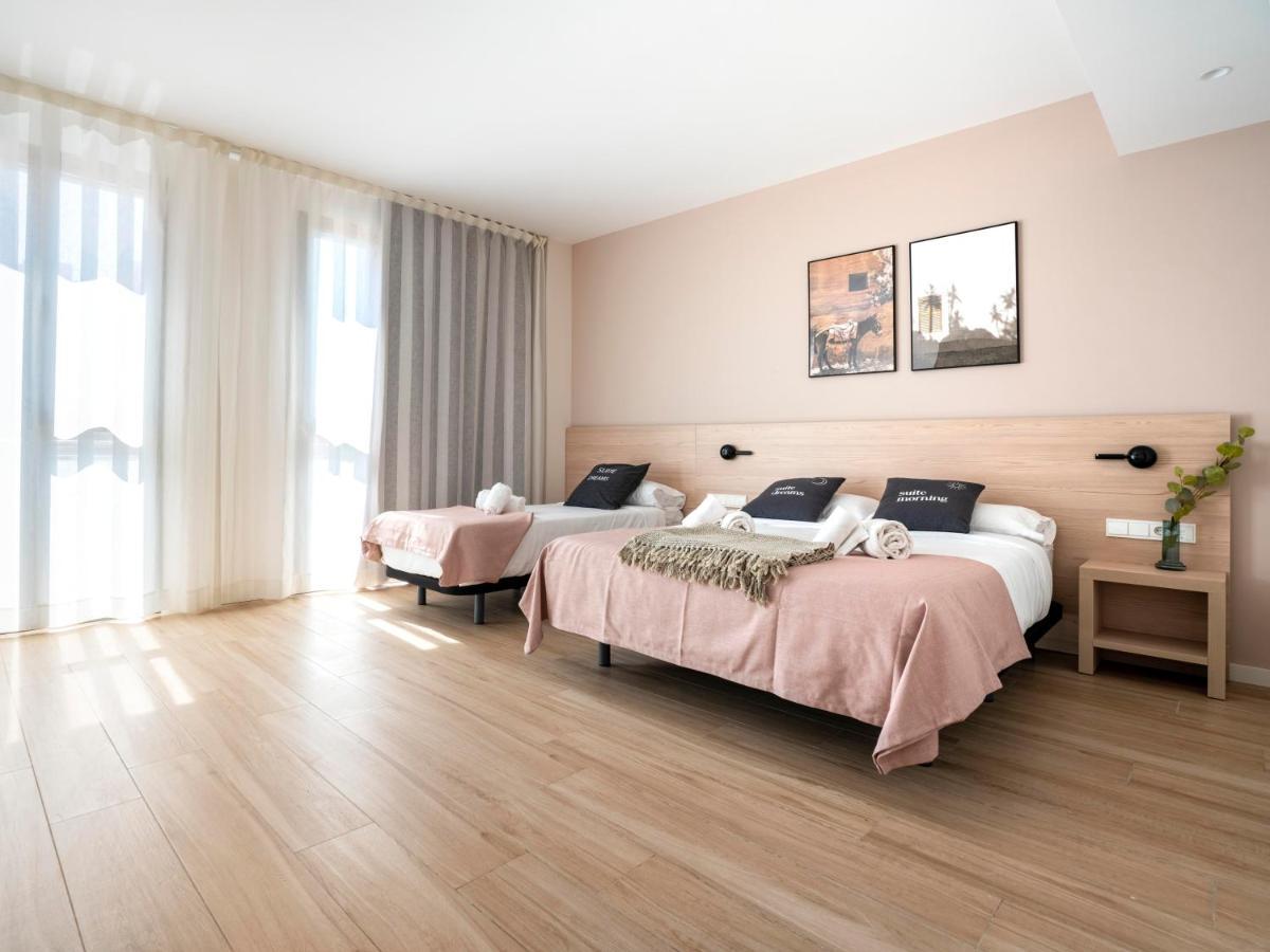 Limehome Barcelona Carrer De Besalu 82 Buitenkant foto