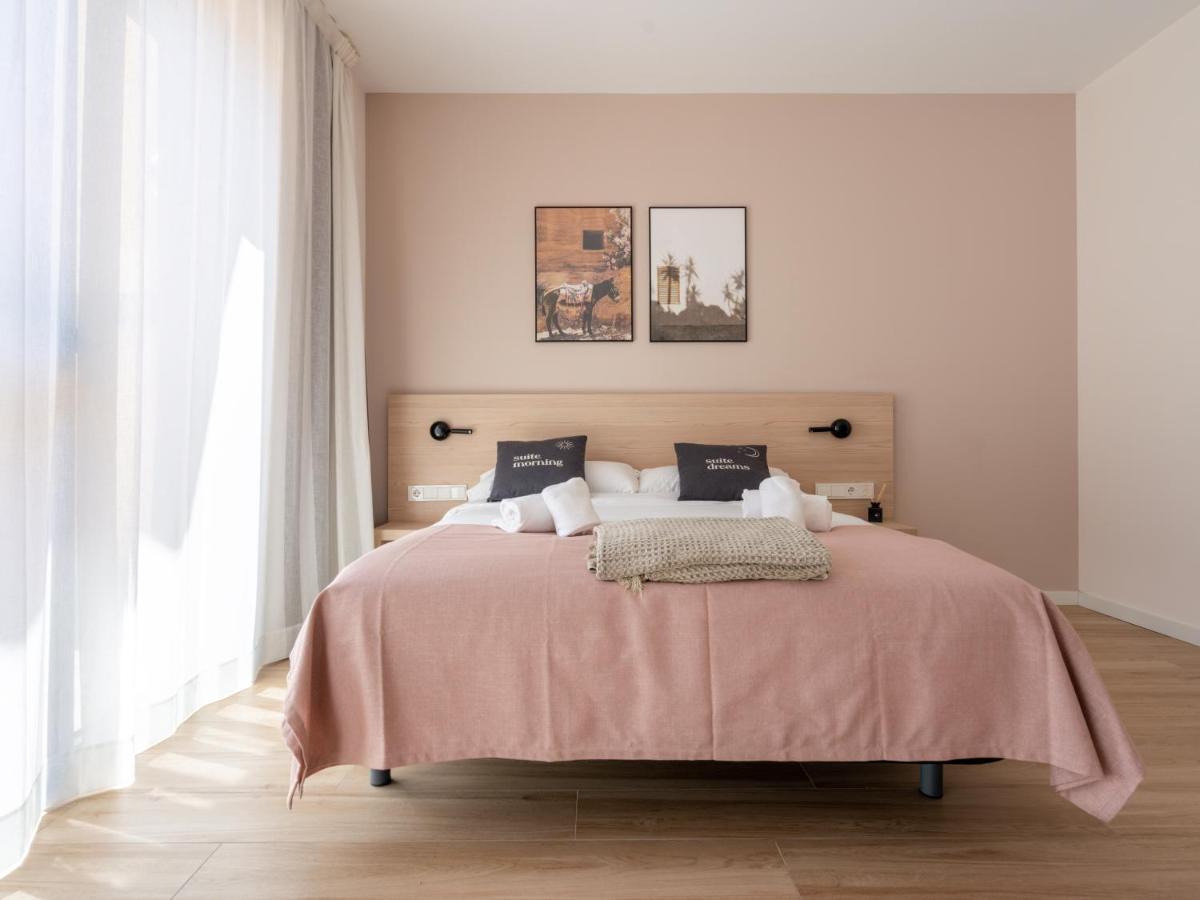 Limehome Barcelona Carrer De Besalu 82 Buitenkant foto