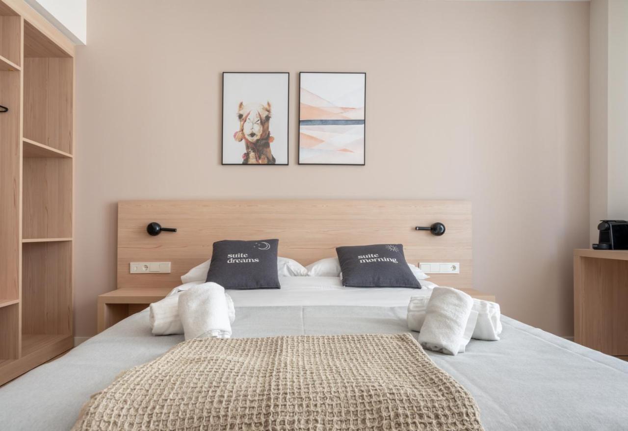 Limehome Barcelona Carrer De Besalu 82 Buitenkant foto