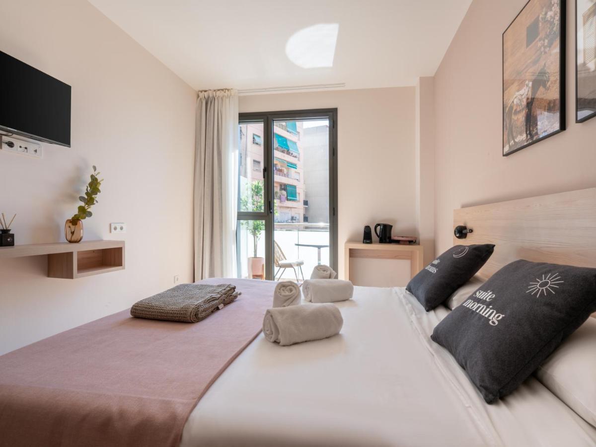 Limehome Barcelona Carrer De Besalu 82 Buitenkant foto